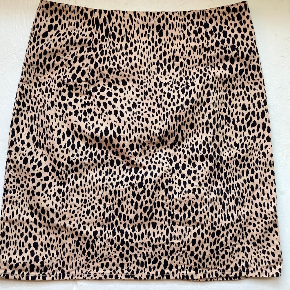 Brandy Melville Cheetah Skirt